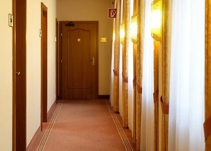 Hotel Hotel City Central 4*