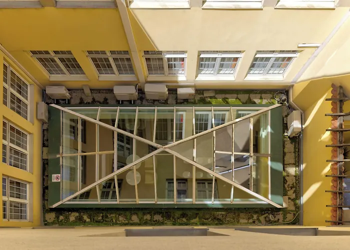 Hotel City Central Hotel 4*