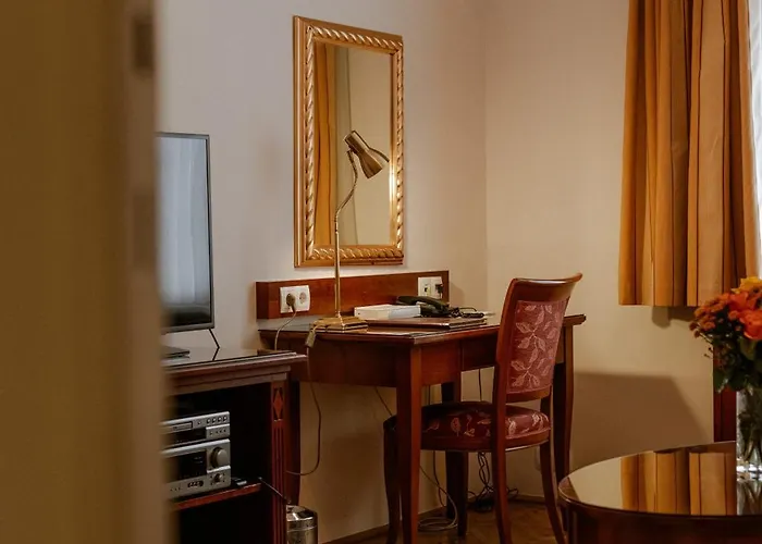 Hotel City Central Отель Вена